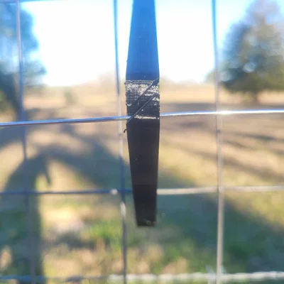 Cách điện hàng rào điện (Electric Fence Insulator)