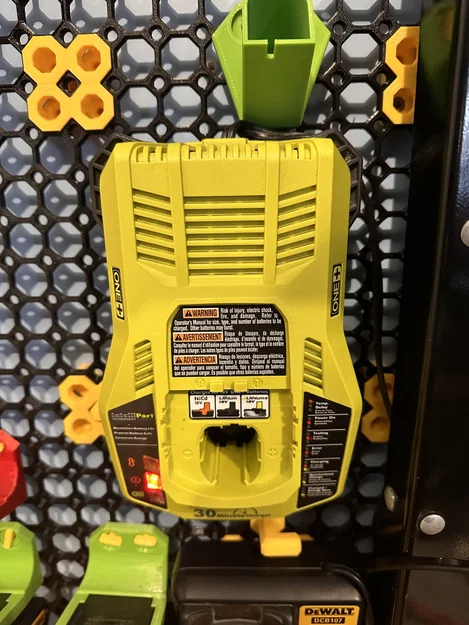 Giá treo Multiboard cho Ryobi Fast Charger - Image 1