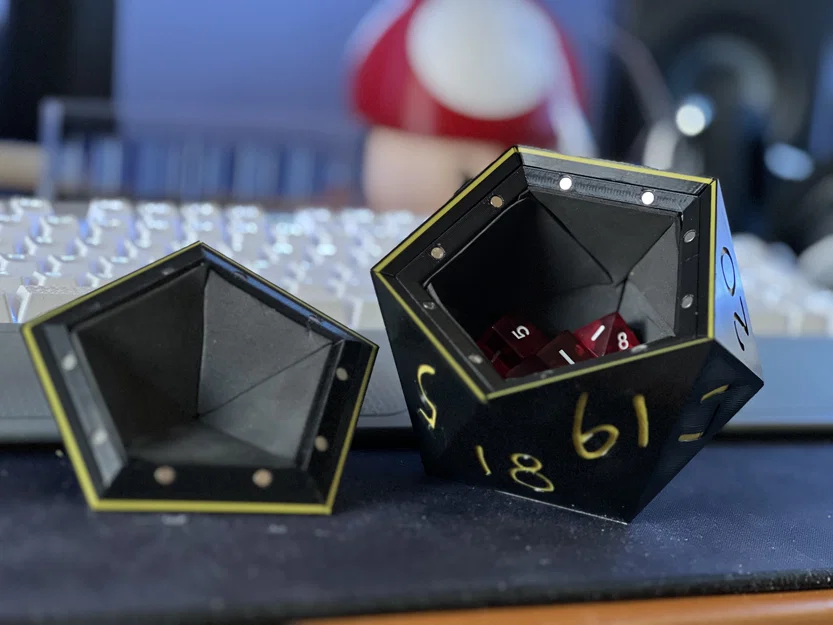 Hộp đựng xúc xắc D20 hình Icosahedron (Icosahedron D20 Dice Container) - Image 1