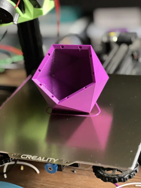 Hộp đựng xúc xắc D20 hình Icosahedron (Icosahedron D20 Dice Container) - Image 9