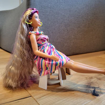 Tabouret Barbie / Ghế đẩu Barbie