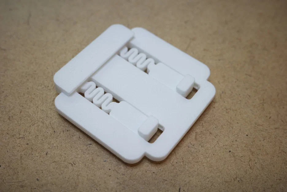Giá đỡ DIN-rail cho Netgear Switch GS305v3 - Gọn gàng, chuyên nghiệp - Image 1