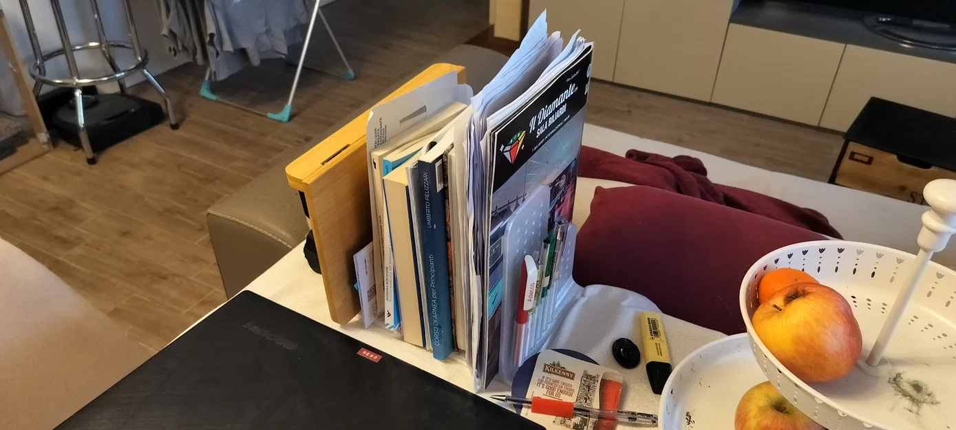 Kệ đỡ sách (Book Holder) lắp khớp – thành đục lỗ tiện dụng - Image 3