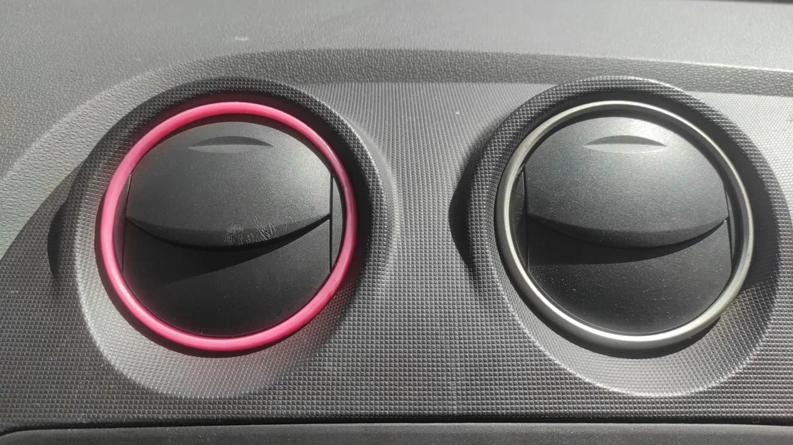 Vòng viền cửa gió Seat Ibiza (Seat Ibiza air vent ring) - Image 1