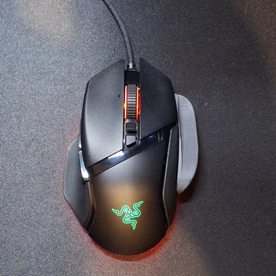 Miếng đệm kê ngón áp út cho chuột Razer Basilisk (3D Print)