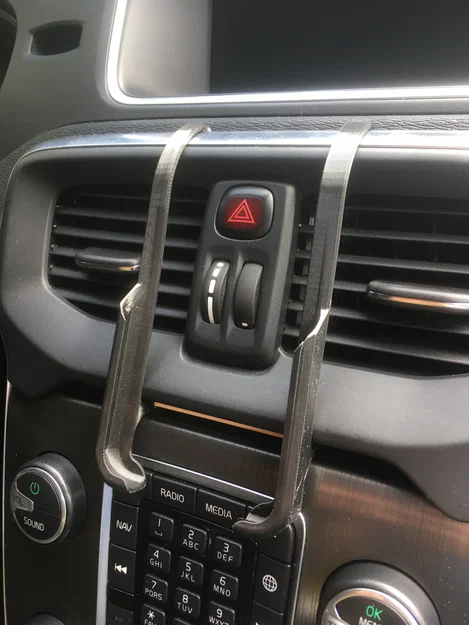 Giá đỡ điện thoại siêu gọn cho Volvo V40 - Image 1