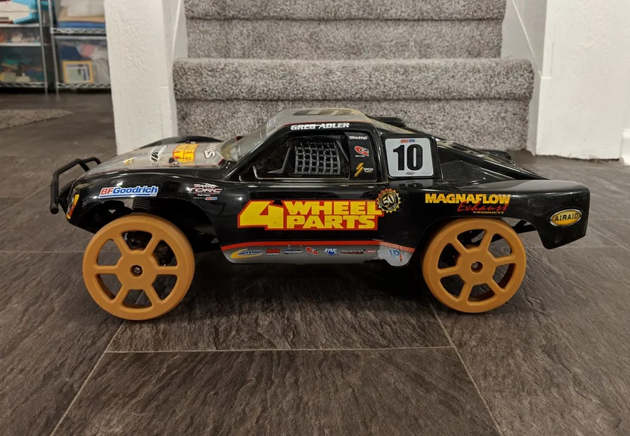 Bánh Drift cho Traxxas Slash 4x4 (Traxxas Slash 4x4 Drift Wheel) - Image 1