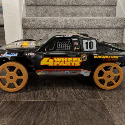 Bánh Drift cho Traxxas Slash 4x4 (Traxxas Slash 4x4 Drift Wheel)
