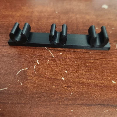 Kẹp giữ dây cáp HDMI 3D in - Giải pháp quản lý dây cáp gọn gàng