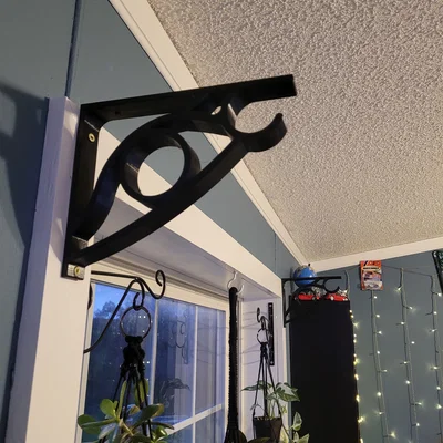Giá đỡ kệ kiêm móc treo thanh rèm (Shelf Bracket Curtain Rod Holder)