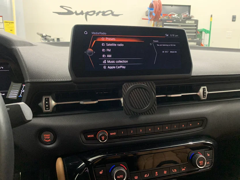 Ngàm gắn điện thoại Magsafe cho Toyota GR Supra MKV (Dash Mount) - Image 2