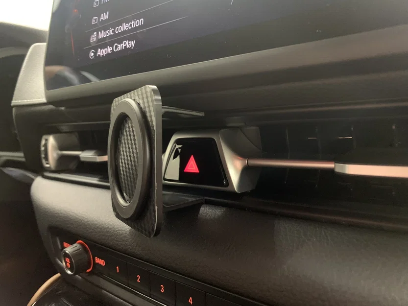 Ngàm gắn điện thoại Magsafe cho Toyota GR Supra MKV (Dash Mount) - Image 5