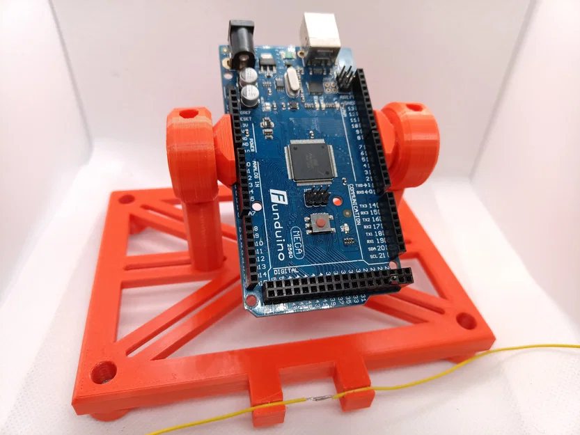 Giá Kẹp PCB Xoay & Trợ Lý Hàn (Rotating PCB Holder And Soldering Assistant) - Image 1