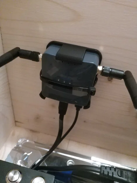 Khung gắn (mounting frame) cho GL.iNet - Image 4