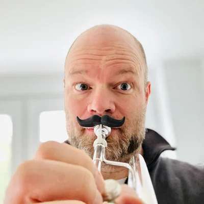 Râu Đồng Thau Lắp Ghép (Modular Brass Moustache)