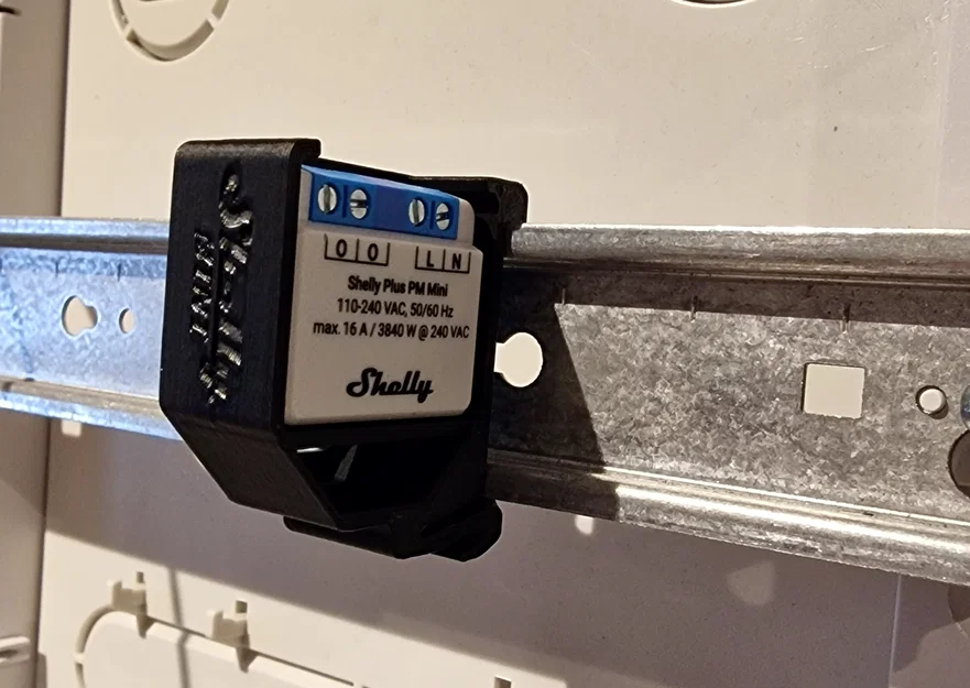 Ngàm gắn Shelly Mini lên thanh Din Rail - Giải pháp tủ điện gọn gàng - Image 1