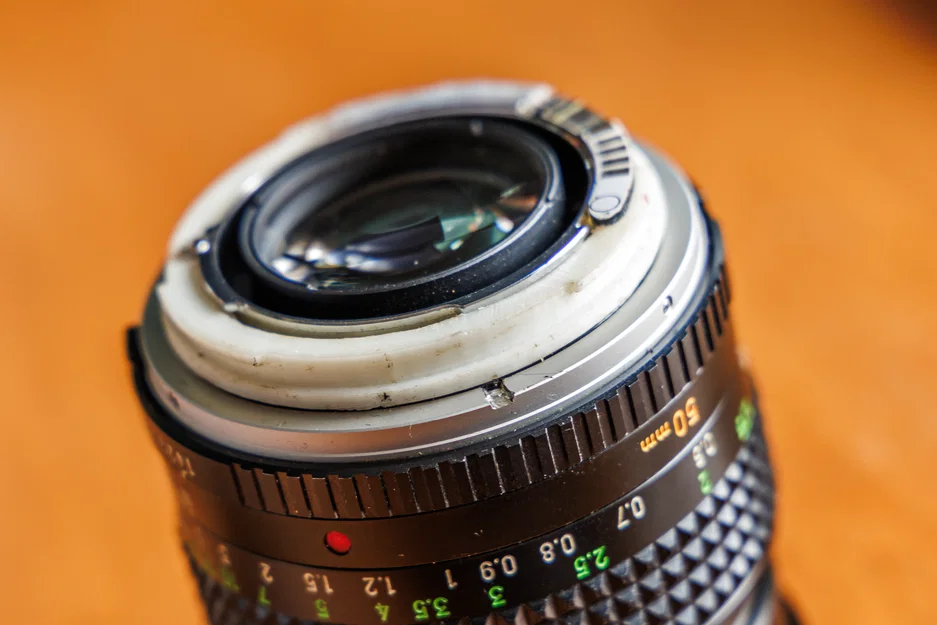 Vòng chuyển ống kính Minolta cũ sang ngàm Canon EF - Image 1