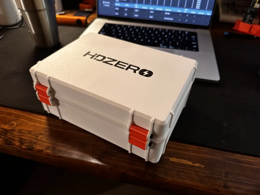 Hộp đựng kính HDZero kèm insert TPU & logo (tùy chọn) - Image 2