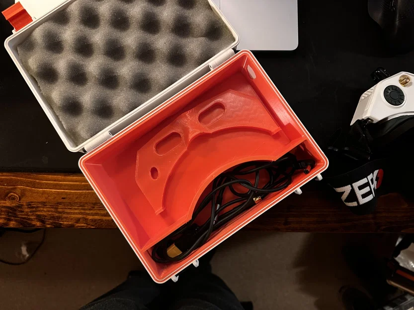 Hộp đựng kính HDZero kèm insert TPU & logo (tùy chọn) - Image 3