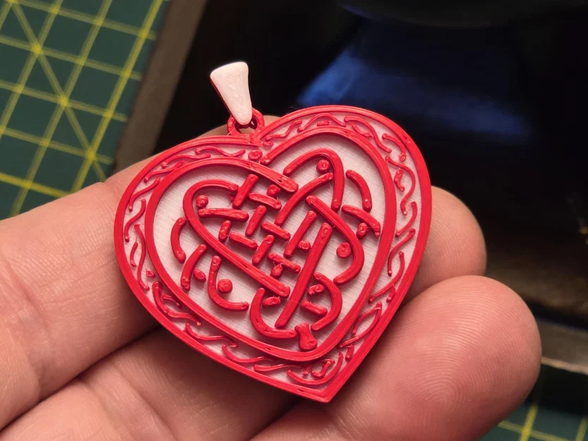 Mặt dây chuyền trái tim Valentine (Valentine Heart Pendant) - Image 2