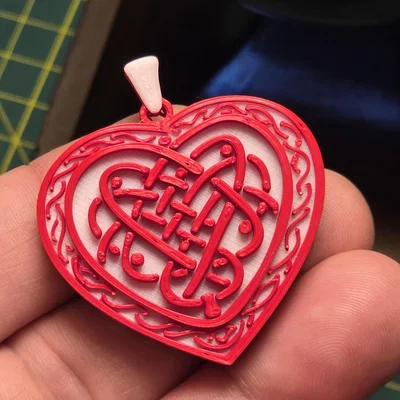 Mặt dây chuyền trái tim Valentine (Valentine Heart Pendant)