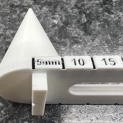 Dụng cụ đo khoảng cách tâm lỗ ốc mâm xe (Wheel Lug Nut Bolt Pattern Measurement Tool)