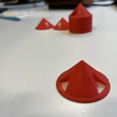 Nón kê đồ sơn Stackable Paint Cone 3D - Tiện lợi và tối ưu không gian