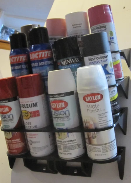 Giá treo lon sơn xịt (Spray Paint Can Holder) - Image 1