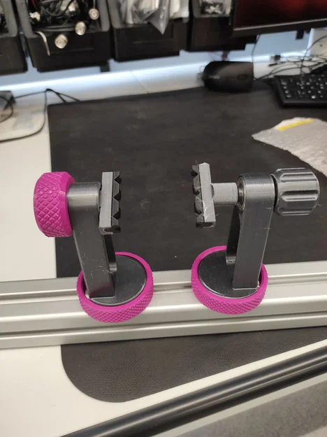 Adapter cho extrusion profiles và TPU Grippers - Image 1