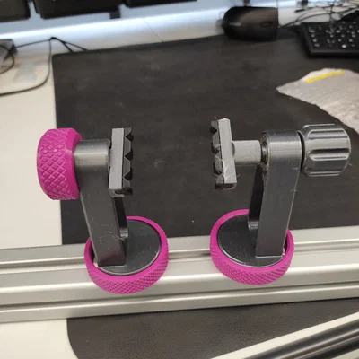 Adapter cho extrusion profiles và TPU Grippers