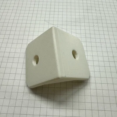 Ke góc vuông 40mm với lỗ bắt vít 8mm in 3D chắc chắn