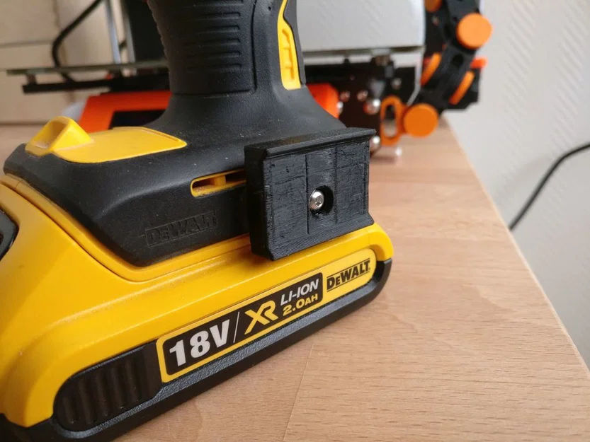 Giá giữ mũi DeWalt nam châm (DeWalt Magnetic Bit Holder) - Image 2