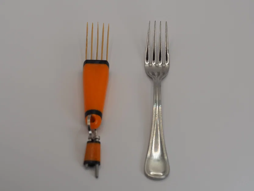 Ready Fork – Hộp đựng tăm biến hình thành nĩa móc khóa - Image 3