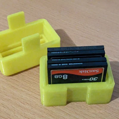 Hộp đựng thẻ nhớ Compact Flash in 3D (4 khe) - Gọn nhẹ, tiện lợi