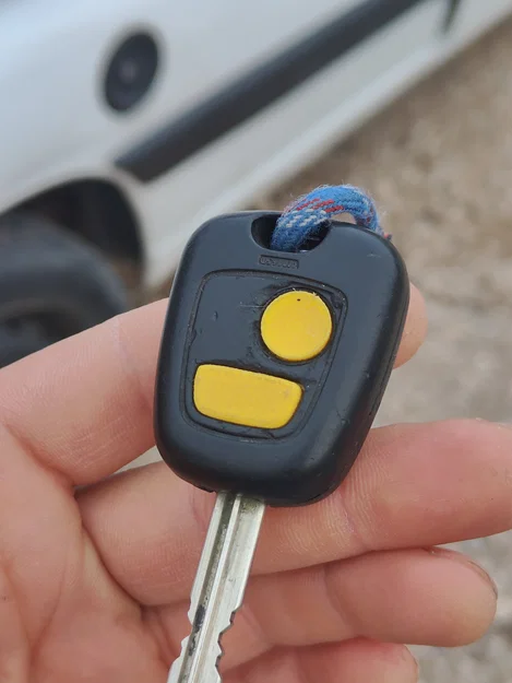 Nút bấm thay thế chìa khóa xe Peugeot Partner (Bền, Đẹp, Dễ in) - Image 1