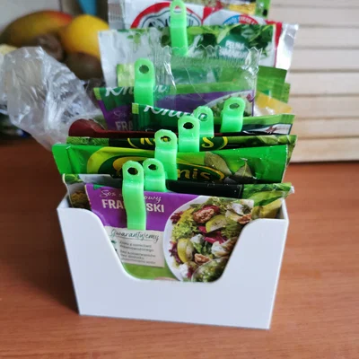 Kẹp gia vị (Spice clips)