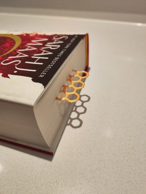 Mẫu kẹp sách họa tiết tổ ong (Honeycomb Bookmark) in 3D đẹp mắt - Image 3