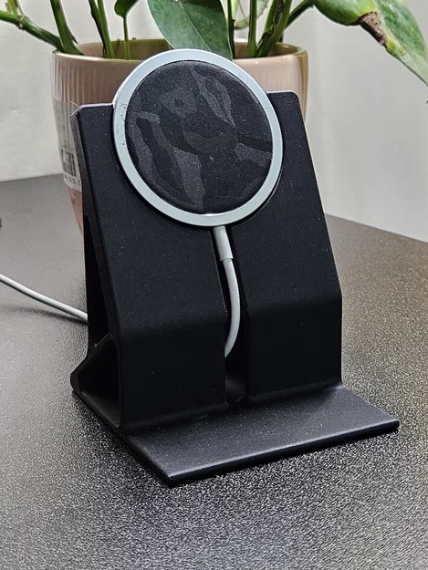 Đế sạc MagSafe cho điện thoại - Thiết kế in 3D để bàn tiện lợi - Image 1