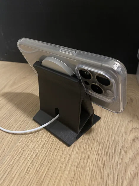 Đế Sạc Không Dây MagSafe Đơn Giản Cho iPhone 15 Pro - File In 3D - Image 4