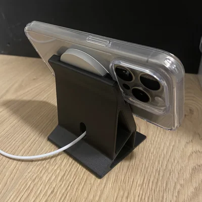 Đế Sạc Không Dây MagSafe Đơn Giản Cho iPhone 15 Pro - File In 3D