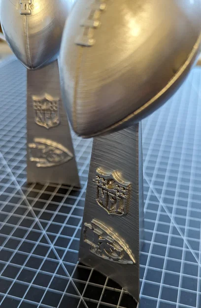 Cúp Lombardi Kansas City Chiefs Superbowl LVIII 2024 - Image 2