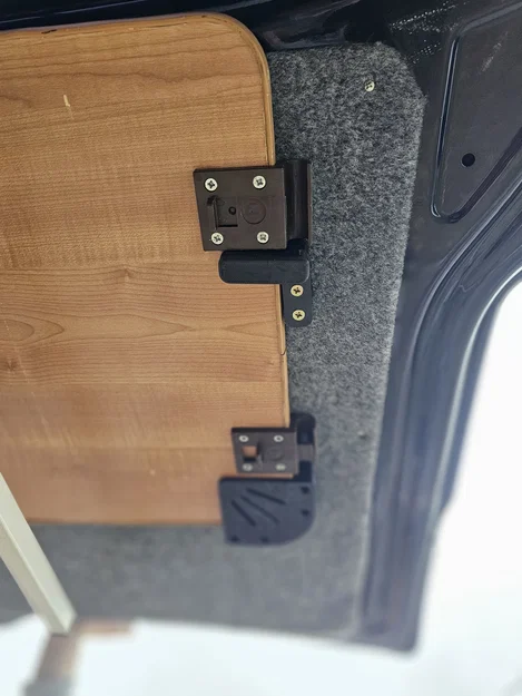 Bộ gá giữ bàn Campervan (Campervan table holder) - Image 1