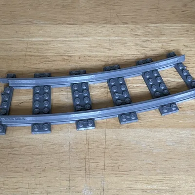 Đường ray cong R56 L-Gauge – Tương thích với LEGO Track