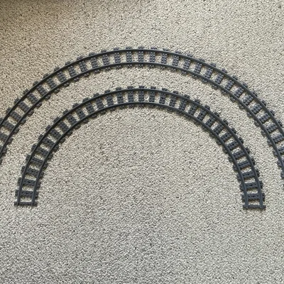 Đường ray cong R56 L-Gauge – Tương thích với LEGO Track