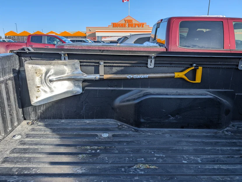 Giá treo xẻng cho Toyota Tacoma (Toyota Tacoma Shovel Holder) - Image 1