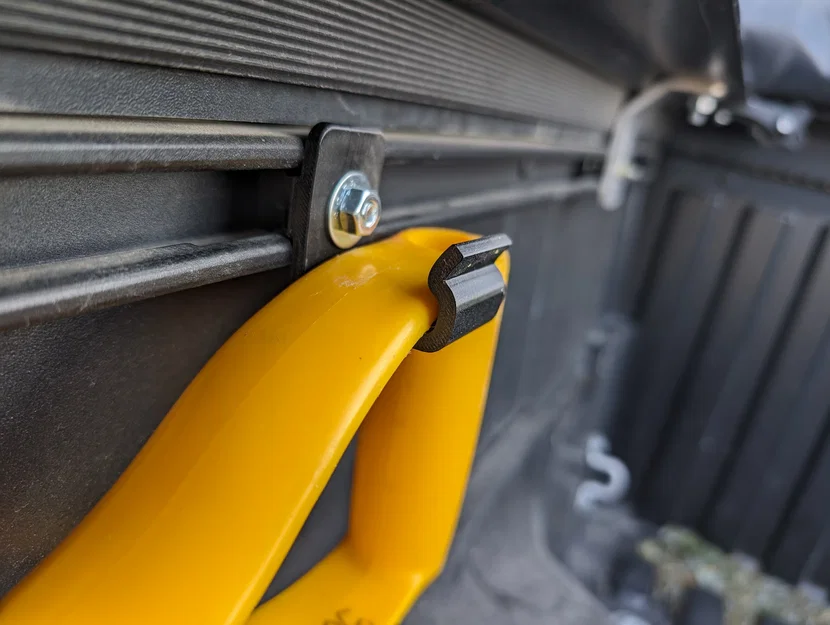 Giá treo xẻng cho Toyota Tacoma (Toyota Tacoma Shovel Holder) - Image 3