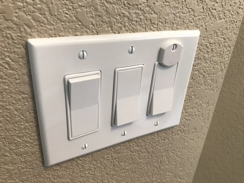 Khóa công tắc đèn (Light Switch Lock) - Image 3