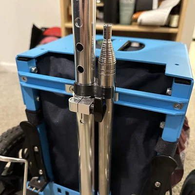 Giá treo gậy lấy đĩa (Retriever Rod) cho xe kéo Zuca Compact Cart