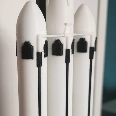 FALCON HEAVY – Mô hình tên lửa tỉ lệ 1:200