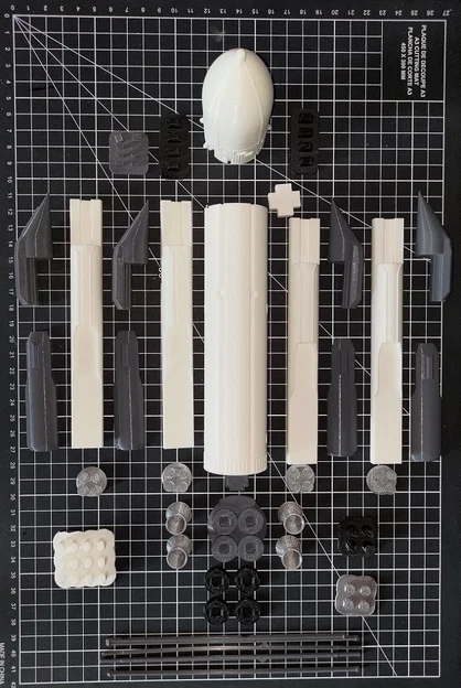 ENERGIA – Tên lửa Energia tỉ lệ 1:200 (rocket launcher model) - Image 2